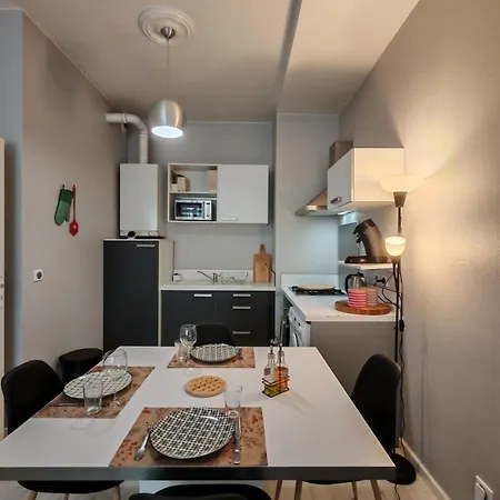 Apartment T2 La Verveine - Et Calme - Garage Securise - Proche Gare
